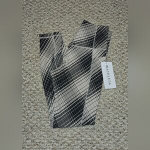 NWT ATHLETA Salutation Stash Textured Tight Black White, Size XS Plaid Athletic